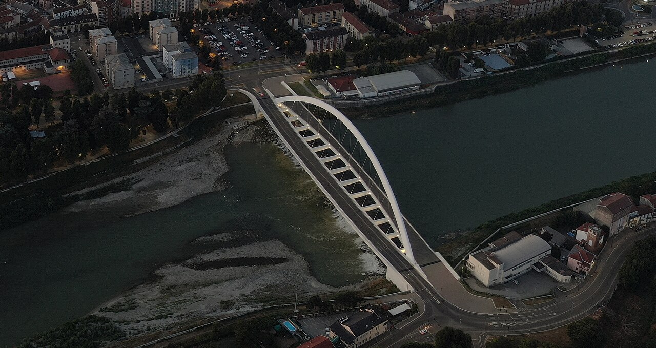 Alessandria, ponte sul Tanaro
